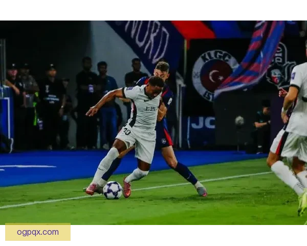 以稳为本尤文意甲前六轮全胜零封新赛季仍未失球防线固若金汤展冠军相